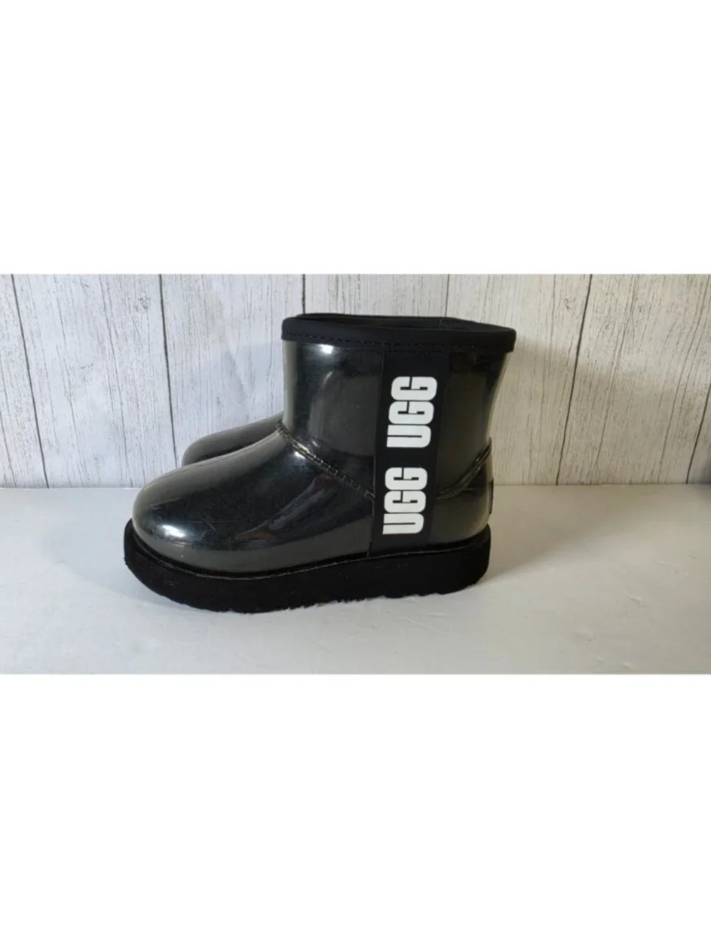 UGG CLASSIC CLEAR MINI BLACK BOOTS TODDLER SIZE 10 T WATERPROOF WINTER RAIN fuzz